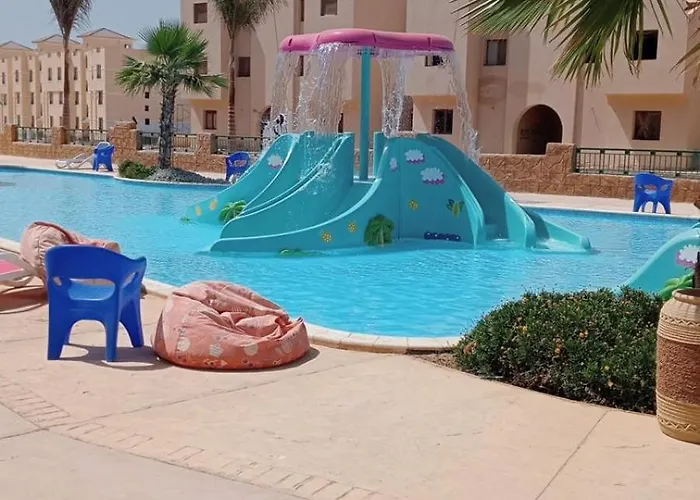العين السخنة Palm عائلات فقط Chalet
